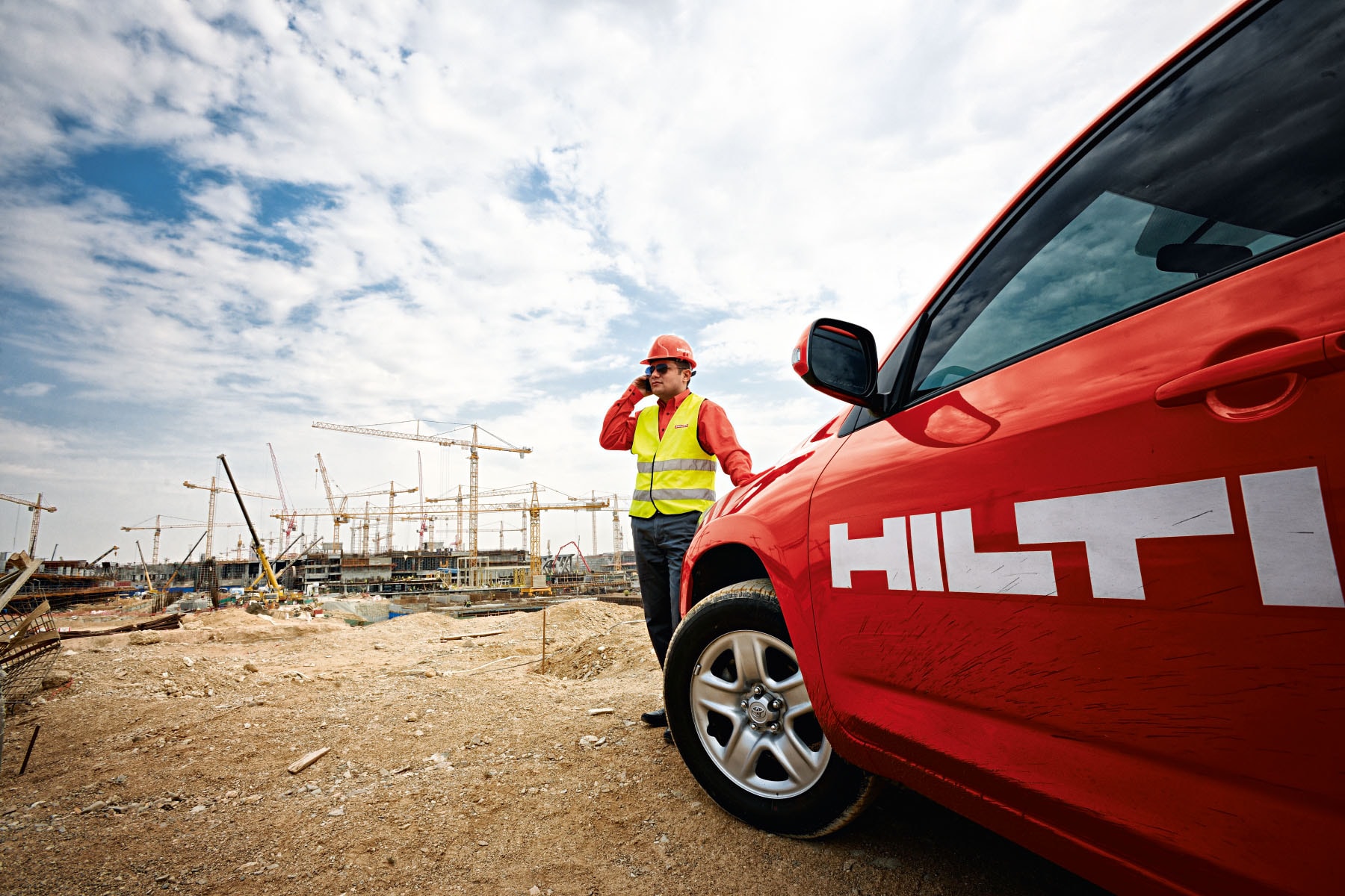 Hilti deals business model