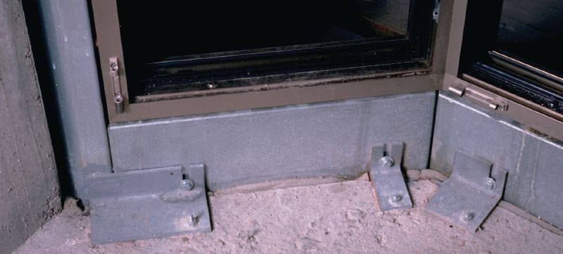 HST3-R BW 楔形錨 極致性能楔形錨，適合在開裂混凝土中的苛刻靜態負載和地震負載使用 (A4 不銹鋼、大墊圈) 產品應用 1