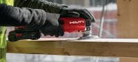 Cordless oscillating multitool SMT 6-22 Powerful cordless multitool with a StarlockMax interface, AVR and an oscillating angle of 4o Applications 3
